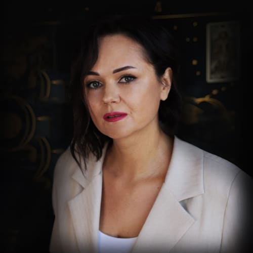 Эксперт Astro7 Ирис Айне