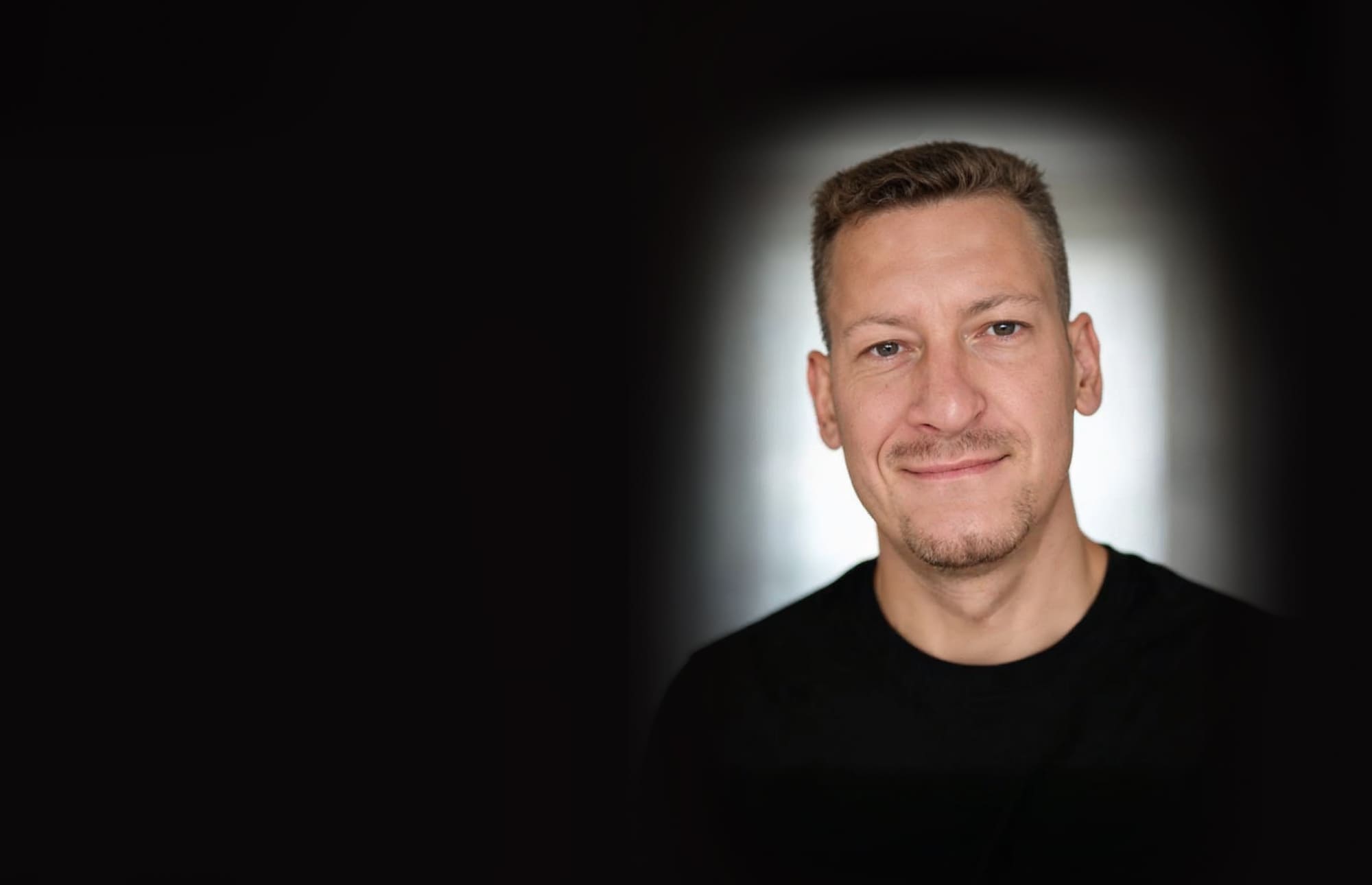 Андрей Нолава — эксперт Astro7